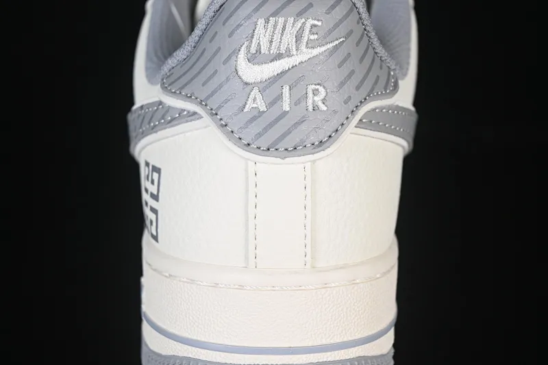 All categories Nk Air Force 1 Air Force series Nk Air Force 1 Low Air Force low top Nike Air Force 1'07 Low Givenchy joint beige skyline Air Force 1 low top casual sneakers JP8028-001